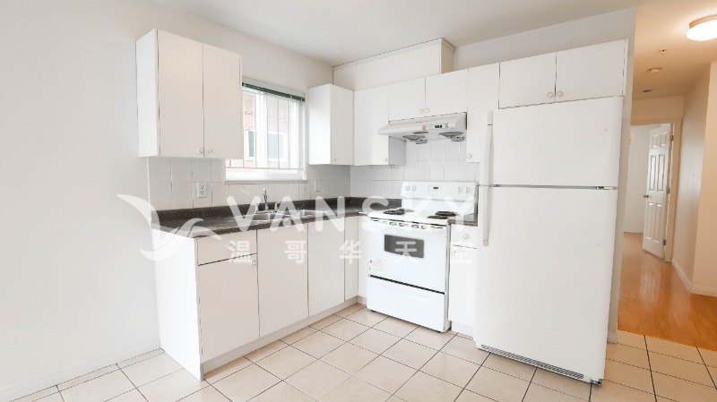 260316113310_5. kitchen.jpg